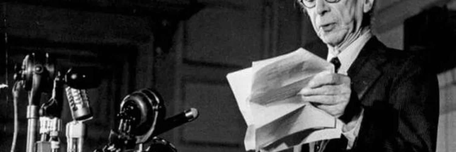 Bertrand Russell: Επιστήμη είναι ό,τι ξέρουμε. Φιλοσοφία είναι ό,τι δεν ξέρουμε.