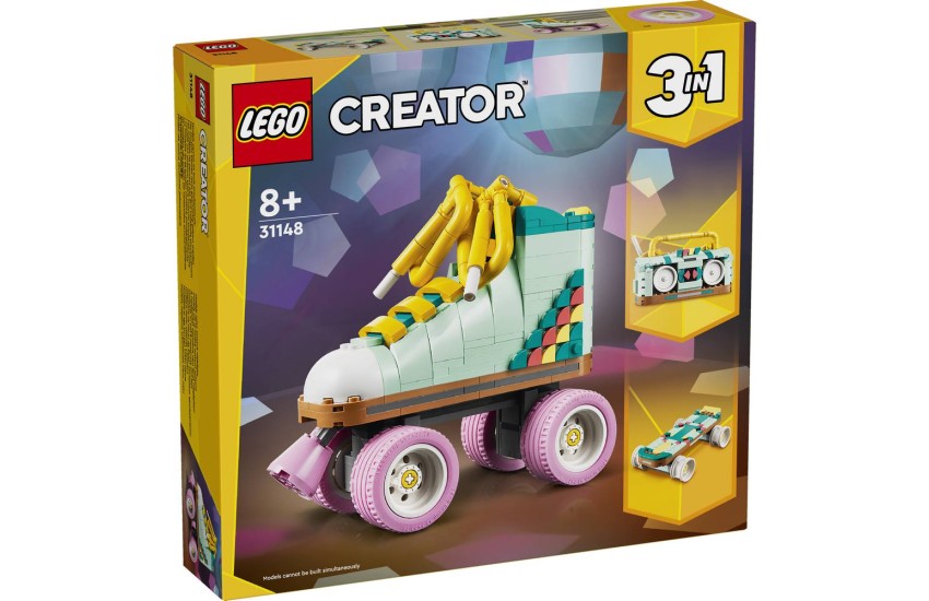 31148 RETRO ROLLER SKATE