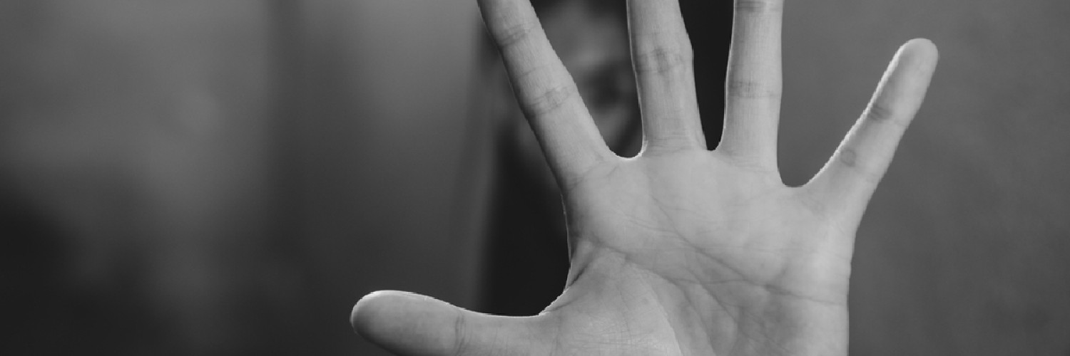 5 βιβλία που μιλούν ανοιχτα για την κακοποίηση των γυναικών